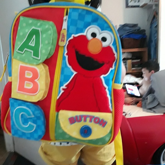 Backpack - Picture 4 of 4